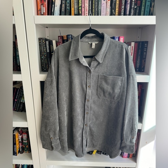 Boutique oversized grey corduroy button front shacket shirt jacket lightweight - Picture 1 of 5